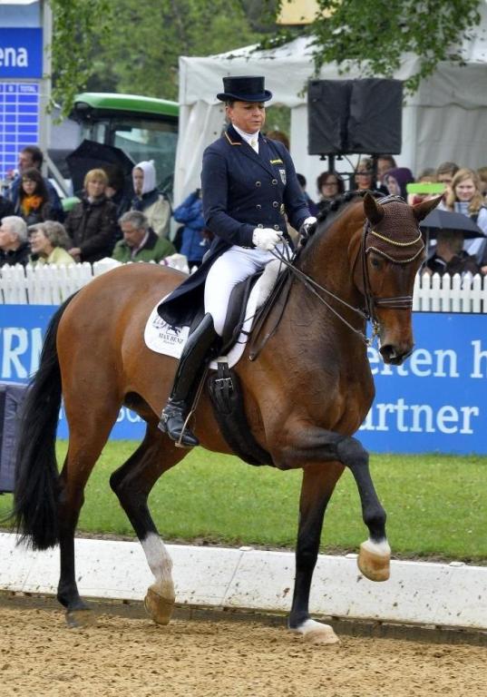 Dorothee Schneider et le Westphalien Forward Looking, en dressage, lors du Grand Prix Spécial du CDI 5* de München-Riem en 2013. - World Dressage Masters / Maximilian Schreiner